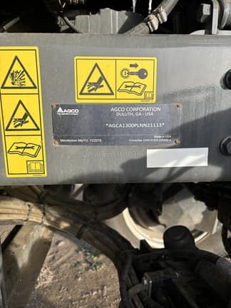 Image of RoGator RG1300C equipment image 2