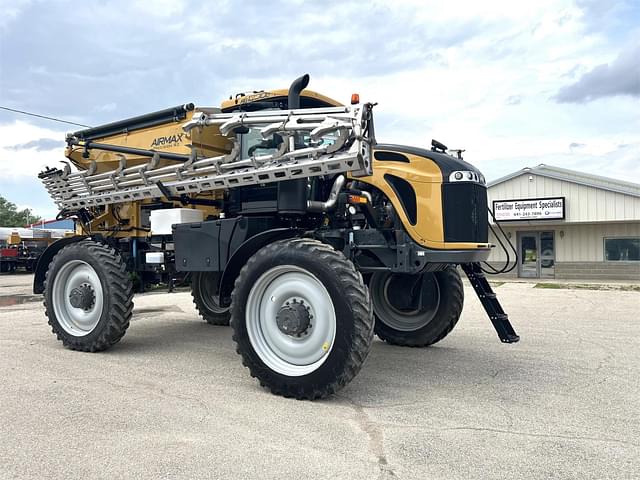 Image of RoGator RG1300C equipment image 2