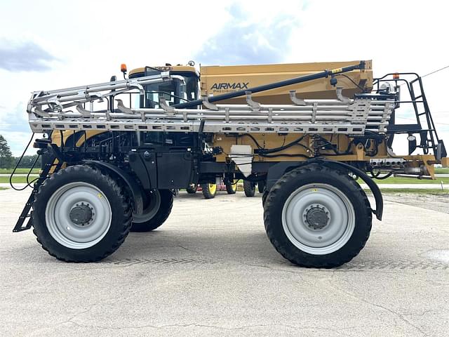 Image of RoGator RG1300C equipment image 1