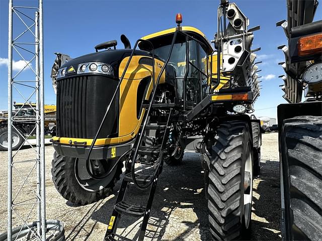 Image of RoGator RG1300C equipment image 4