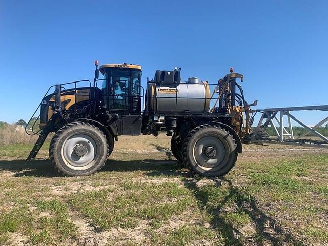 Image of RoGator RG1300C equipment image 1