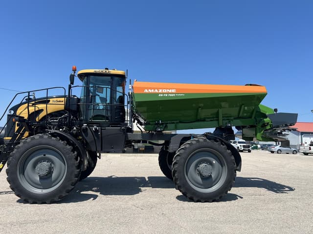 Image of RoGator RG1300C equipment image 1