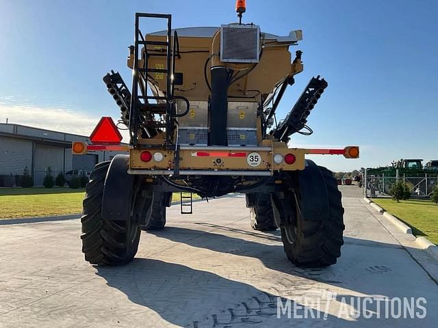 Image of RoGator RG1300C equipment image 3