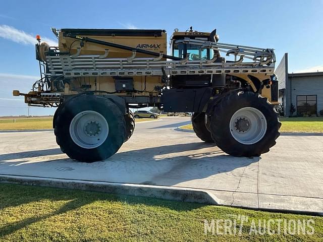 Image of RoGator RG1300C equipment image 4