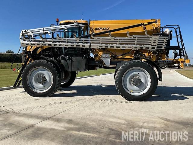 Image of RoGator RG1300C equipment image 3