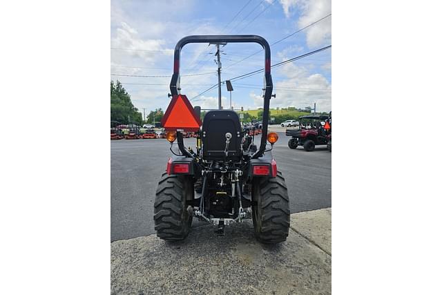 Image of Yanmar SA324 equipment image 4