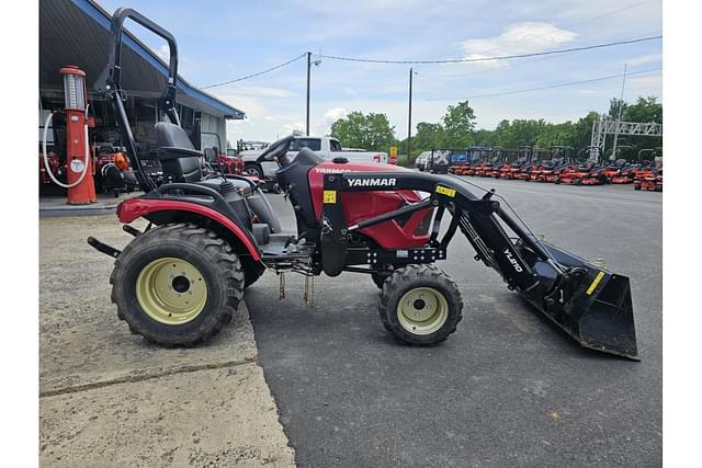 Image of Yanmar SA324 equipment image 3