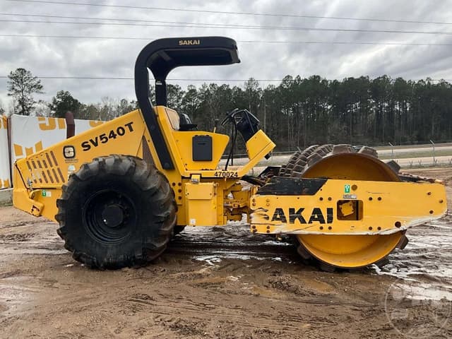 Image of Sakai SV540 equipment image 3