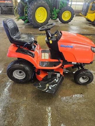 Image of Simplicity Regent equipment image 1