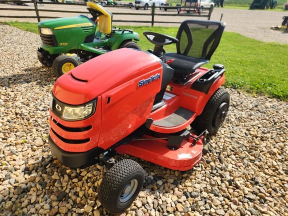 2020 Simplicity Broadmoor Equipment Image0