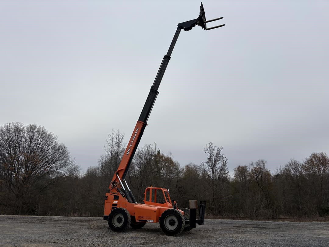 Image of Skytrak 10054 Primary image