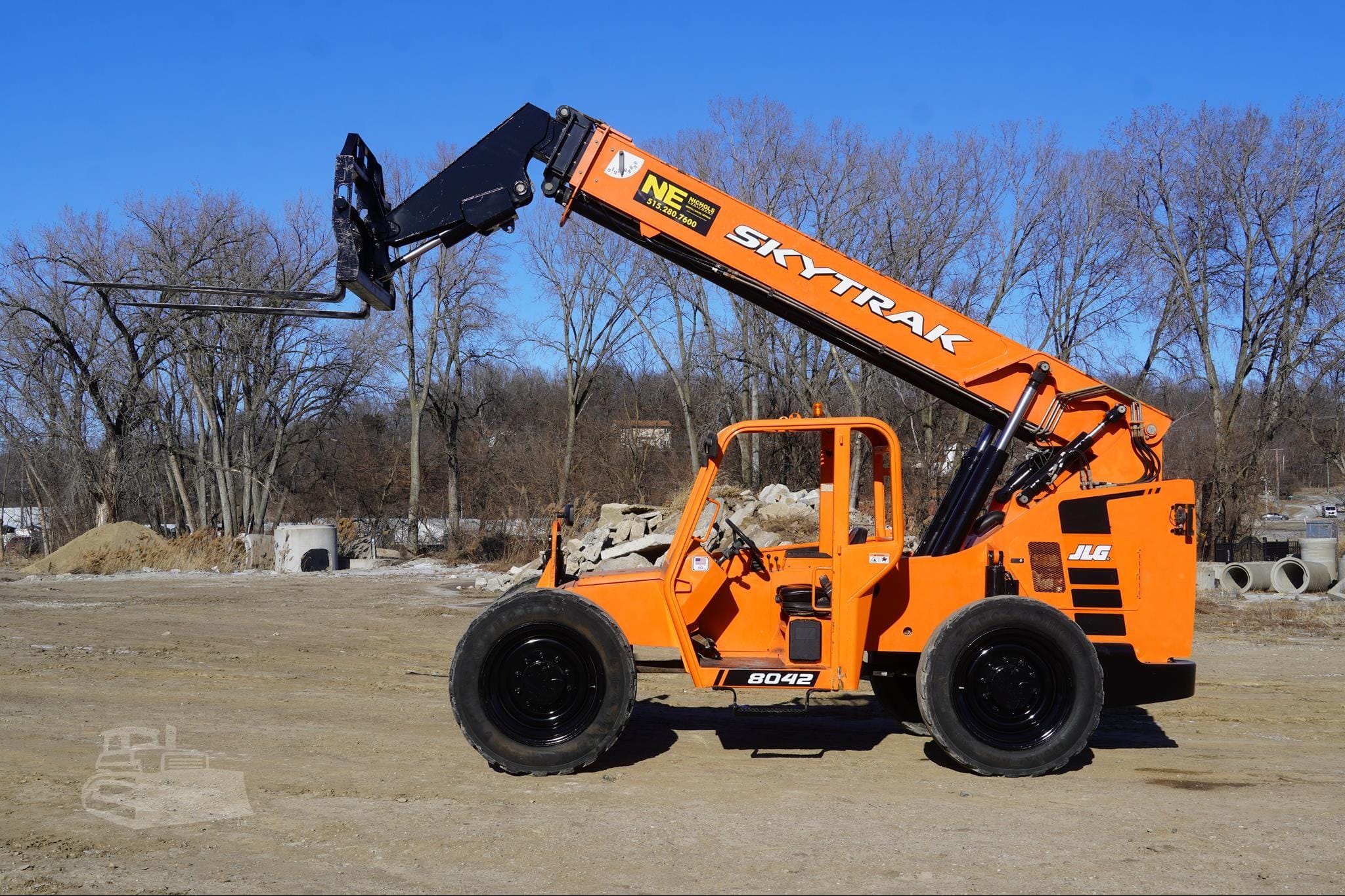 2020 Skytrak 8042 Equipment Image0