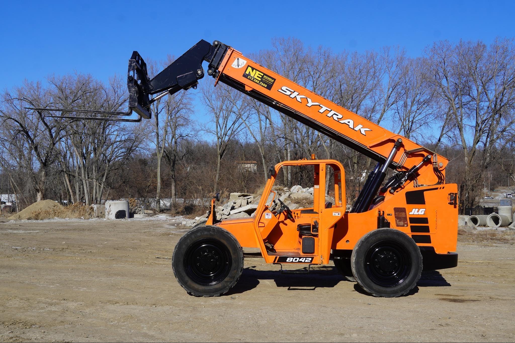 2020 Skytrak 8042 Equipment Image0