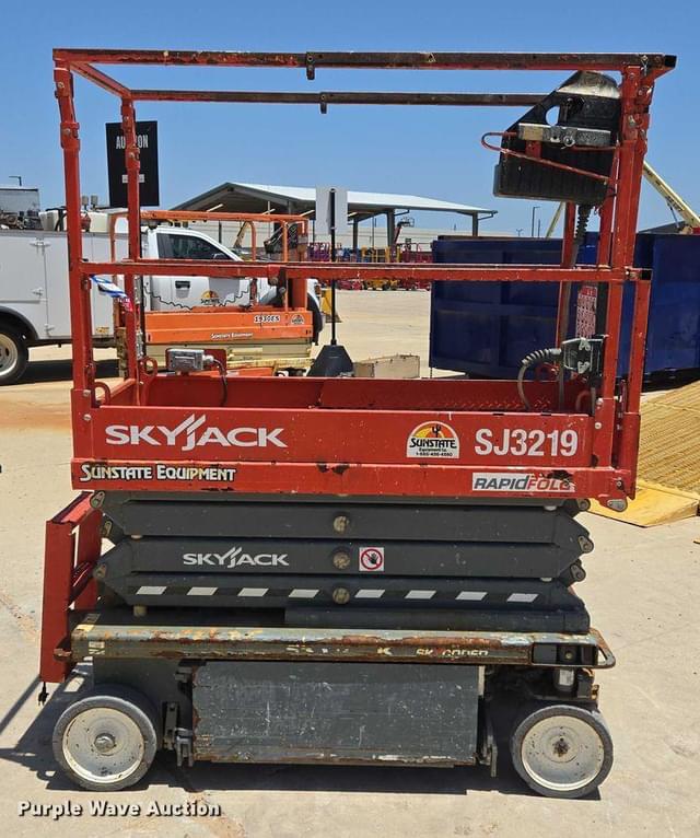 Image of Sky Jack SJ3219 equipment image 3