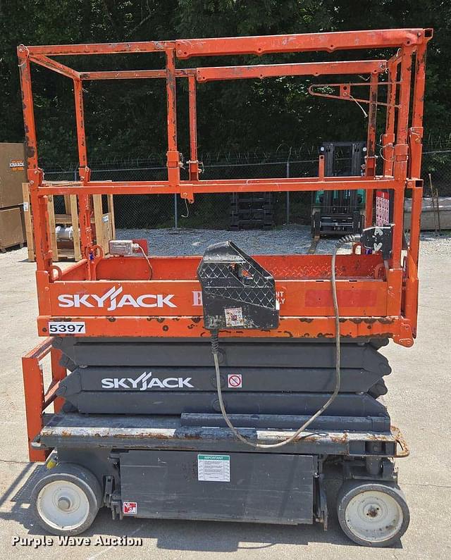 Image of Sky Jack SJ3219 equipment image 3