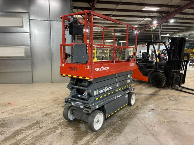 Image of Sky Jack SJ3226 equipment image 1