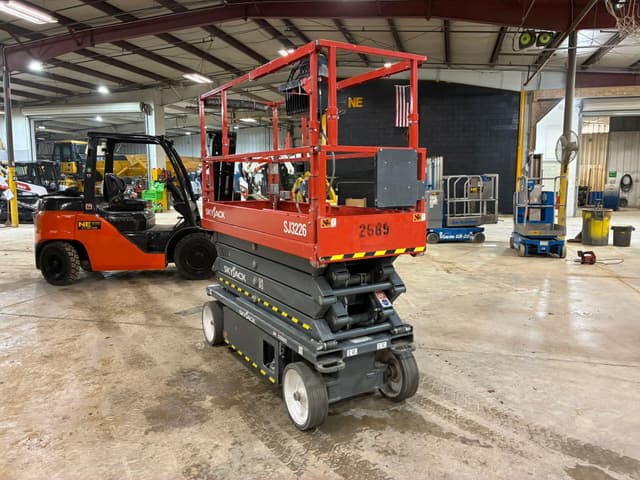 Image of Sky Jack SJ3226 equipment image 3