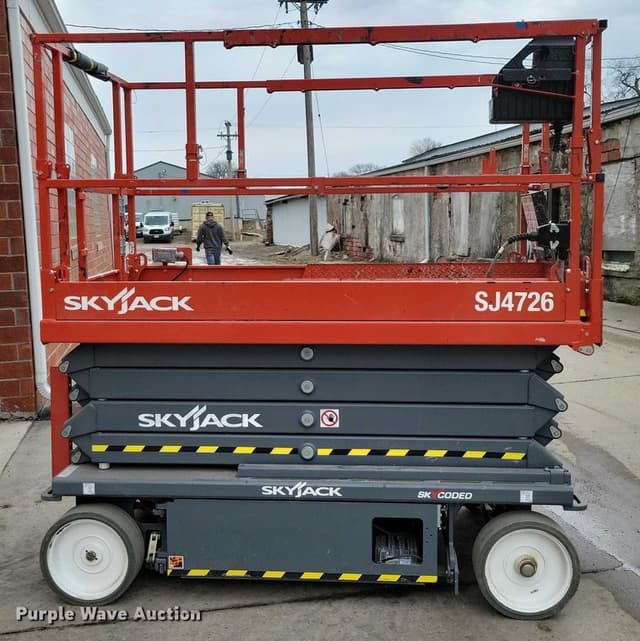 Image of Sky Jack SJ4726 equipment image 3