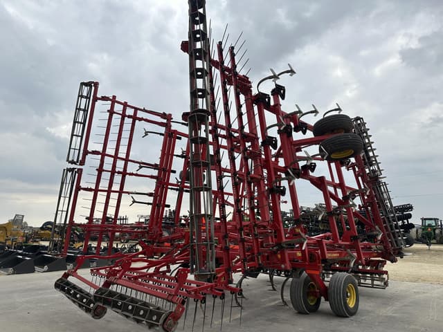 Image of Sunflower 6333 equipment image 1