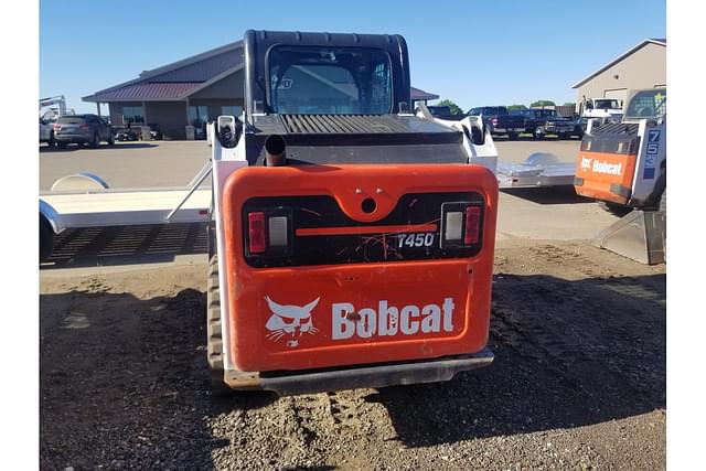 Image of Bobcat T450 equipment image 2