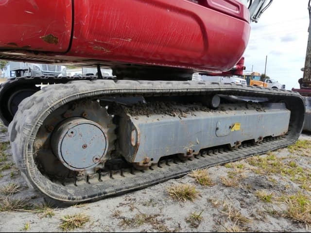 Image of Takeuchi TB235-2 equipment image 4