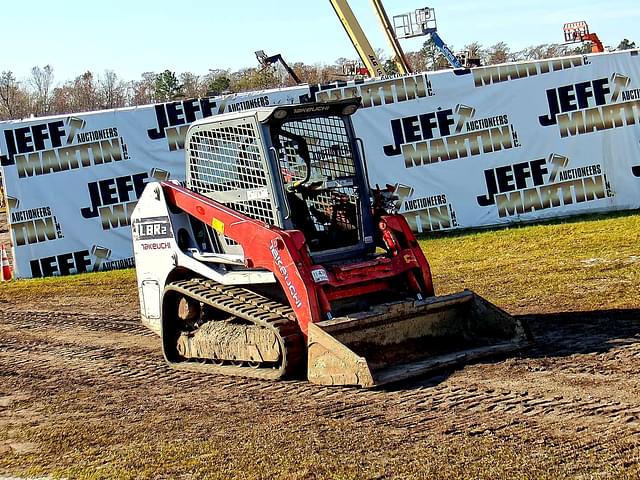 Image of Takeuchi TL8R2 equipment image 2