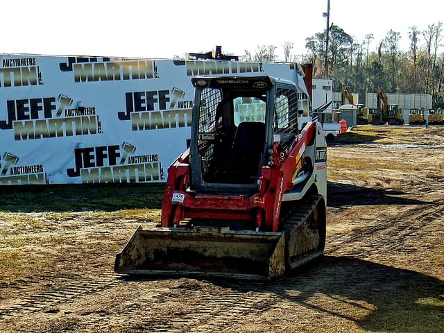 Image of Takeuchi TL8R2 equipment image 1