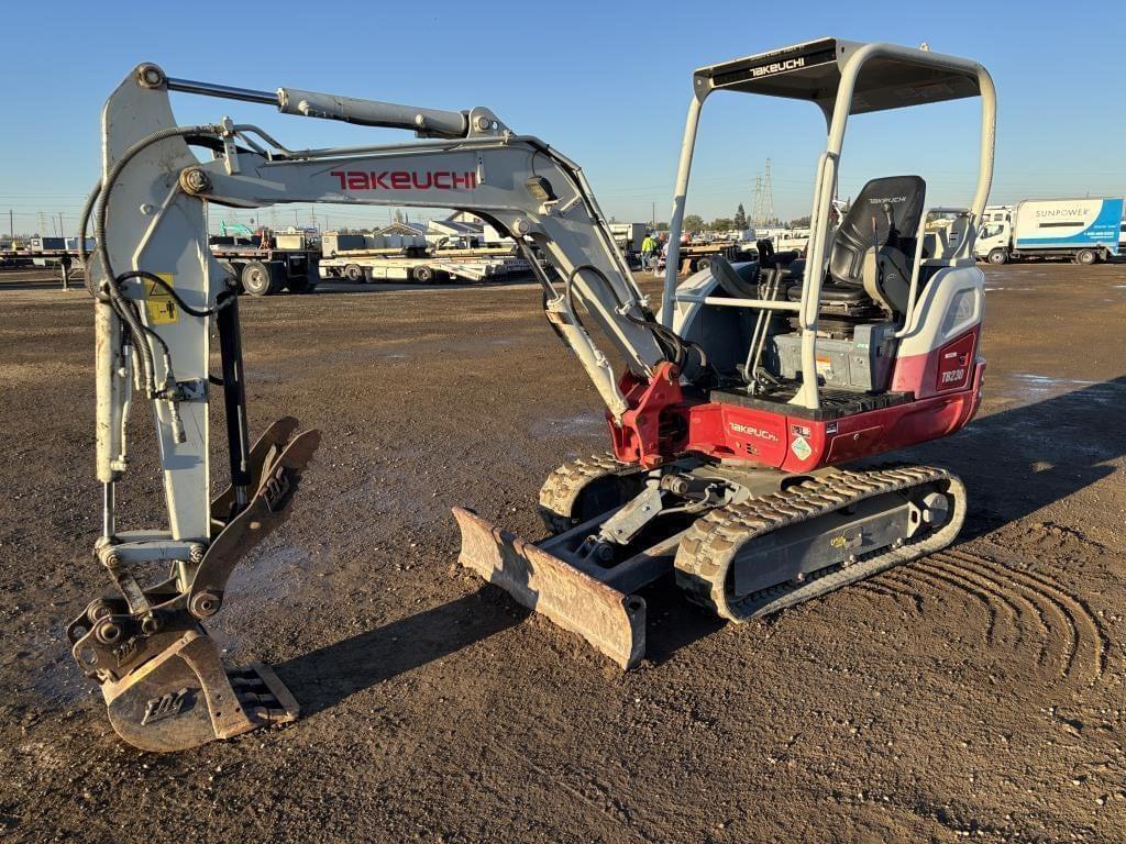 Image of Takeuchi TB230 Primary image