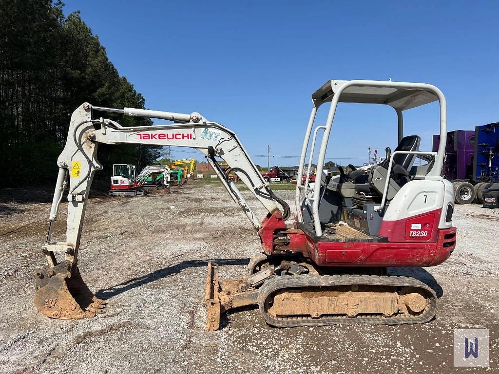 Image of Takeuchi TB230 Primary image