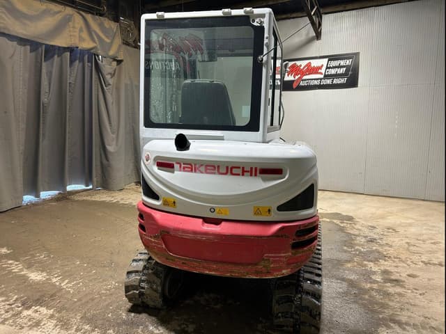 Image of Takeuchi TB235-2 equipment image 3