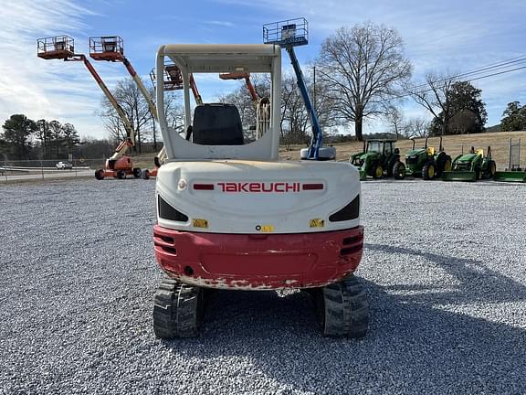 Image of Takeuchi TB240 equipment image 4