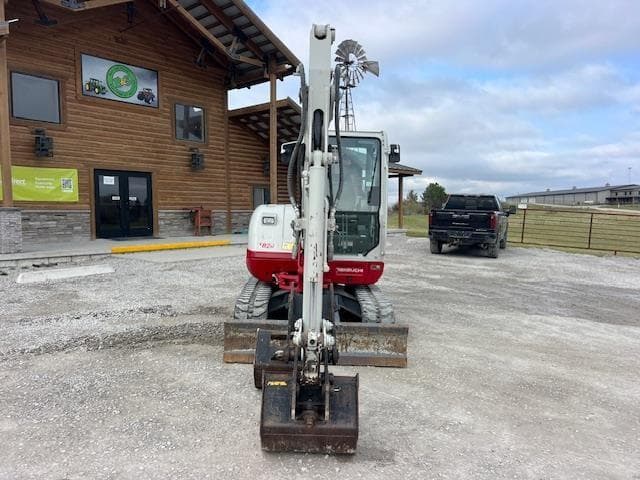 Image of Takeuchi TB240 equipment image 4
