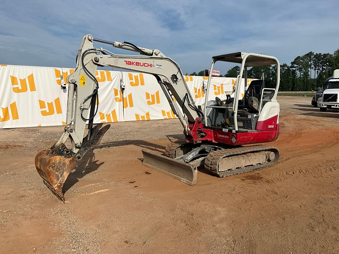 Image of Takeuchi TB240 Primary image