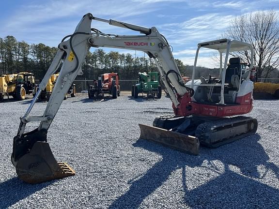 Image of Takeuchi TB250-2 equipment image 2