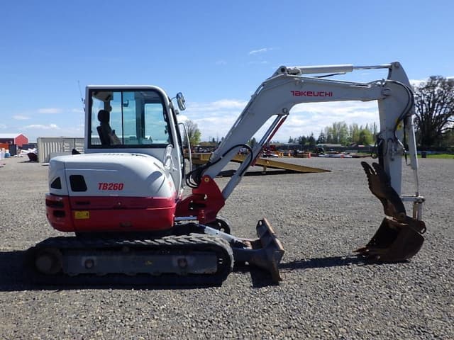 Image of Takeuchi TB260 equipment image 2