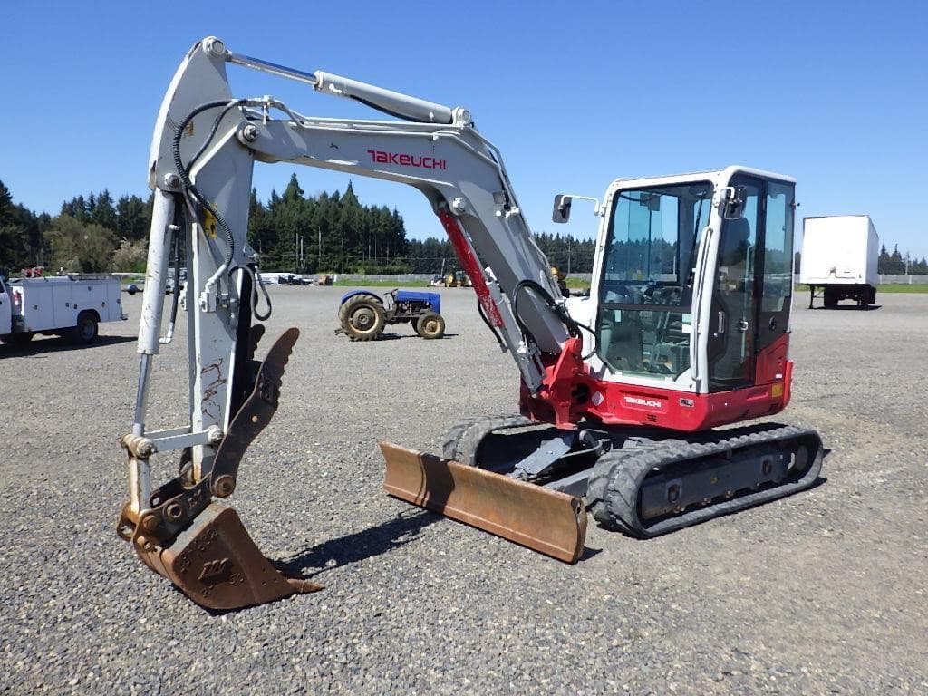 Image of Takeuchi TB260 Primary image