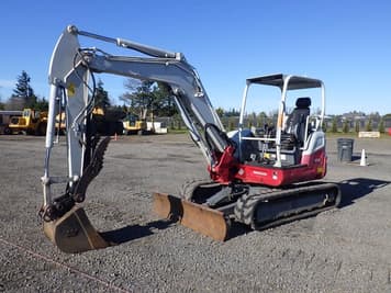 Main image Takeuchi TB260