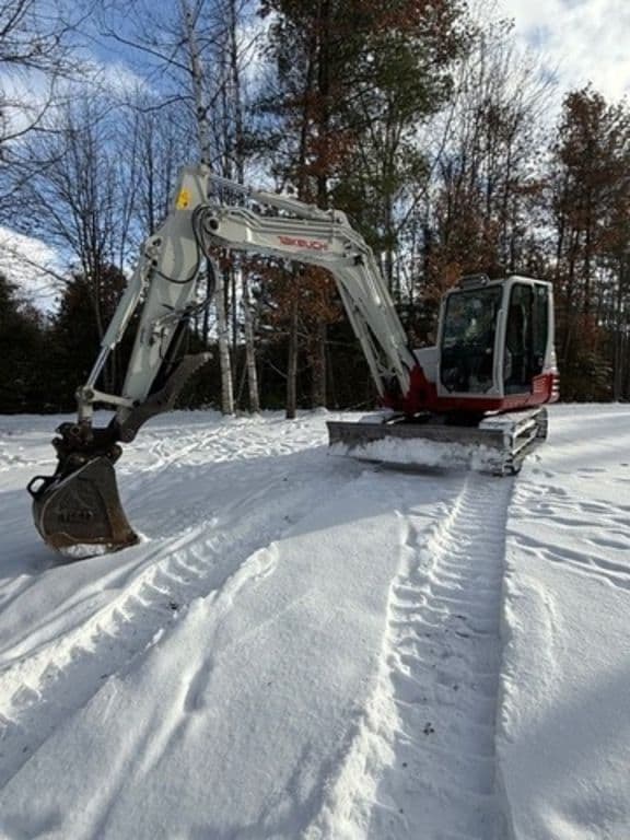 Image of Takeuchi TB290 equipment image 2
