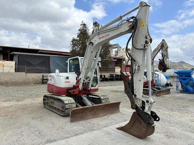 Image of Takeuchi TB290 equipment image 1
