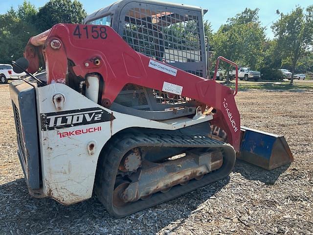 Image of Takeuchi TL10V2 equipment image 3