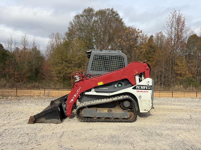Image of Takeuchi TL10V2 equipment image 2