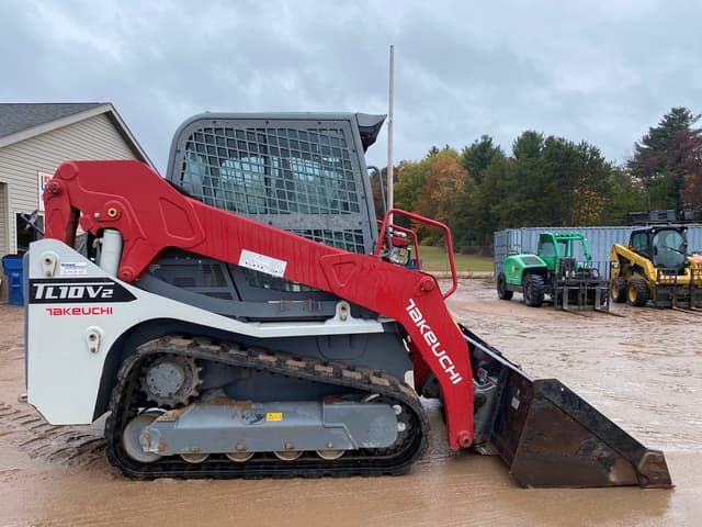 Image of Takeuchi TL10V2 equipment image 3