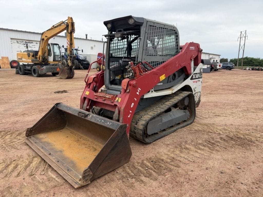 2020 Takeuchi TL10V2 Equipment Image0