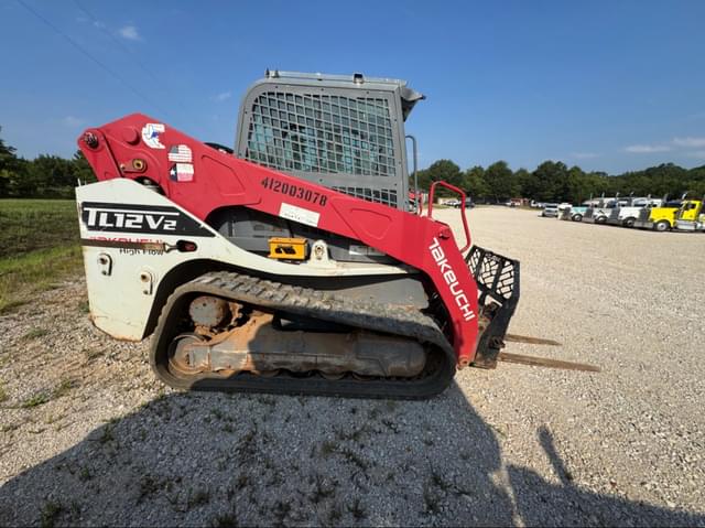 Image of Takeuchi TL12V2 equipment image 4