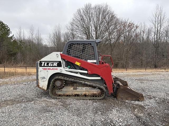 Image of Takeuchi TL6R equipment image 4