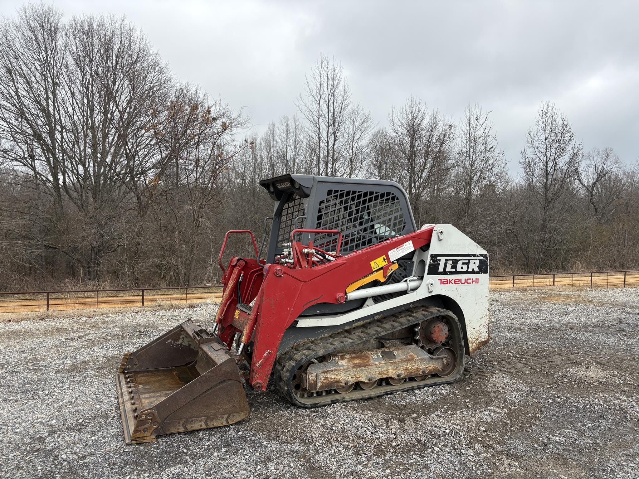 Main image Takeuchi TL6R