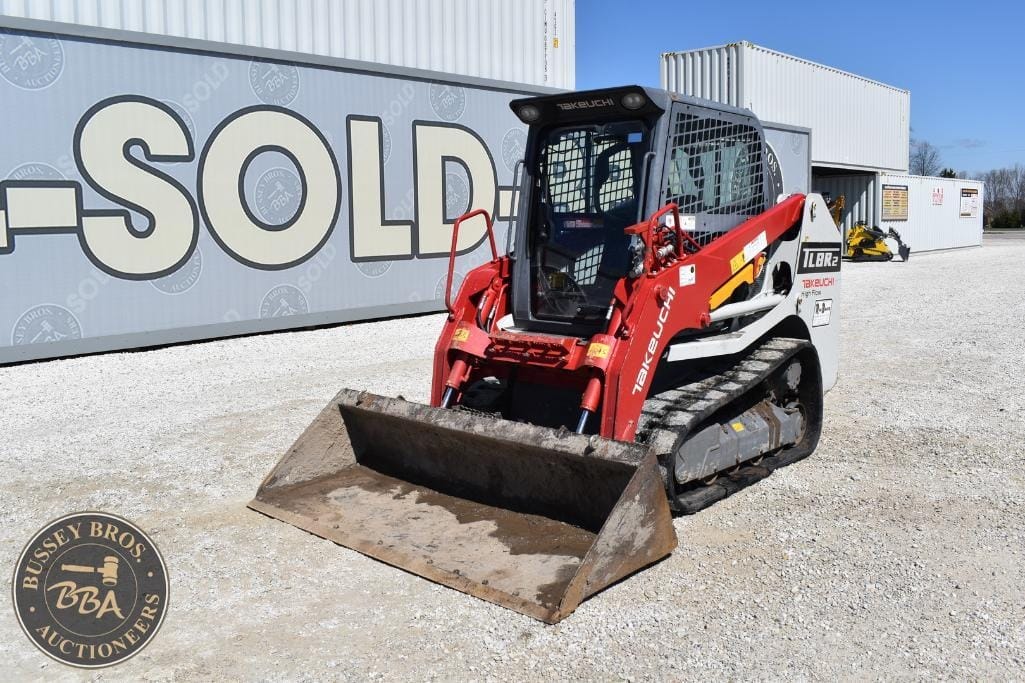 2020 Takeuchi TL8R2 Equipment Image0