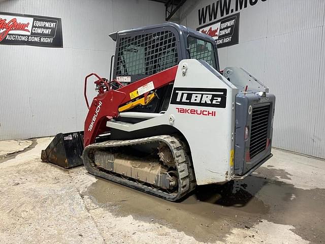 Image of Takeuchi TL8R2 equipment image 2