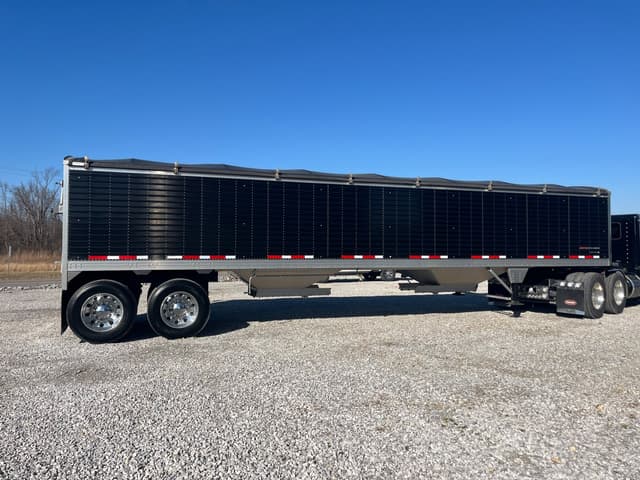 Image of Timpte Super Hopper equipment image 4