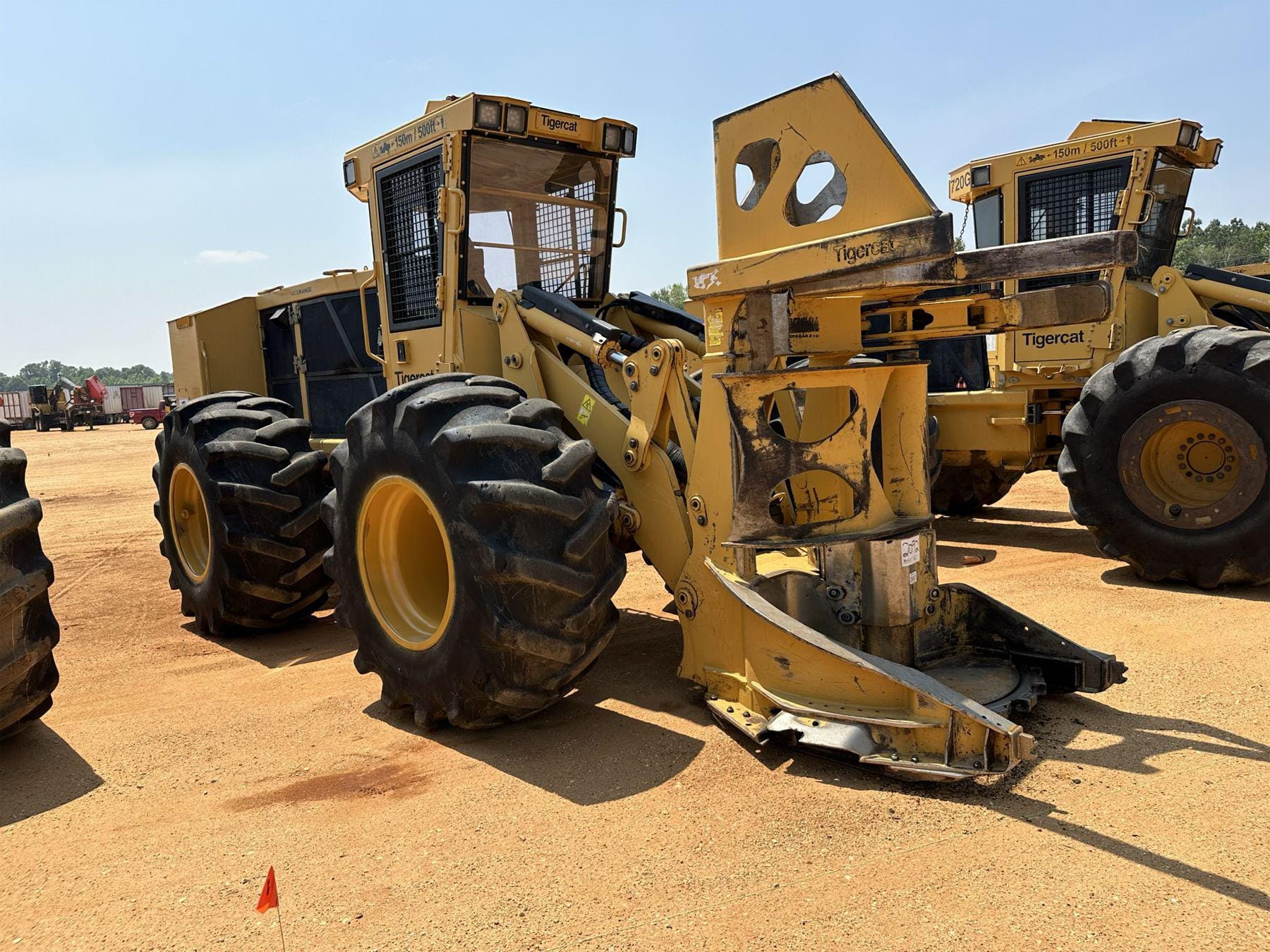 Main image Tigercat 720G